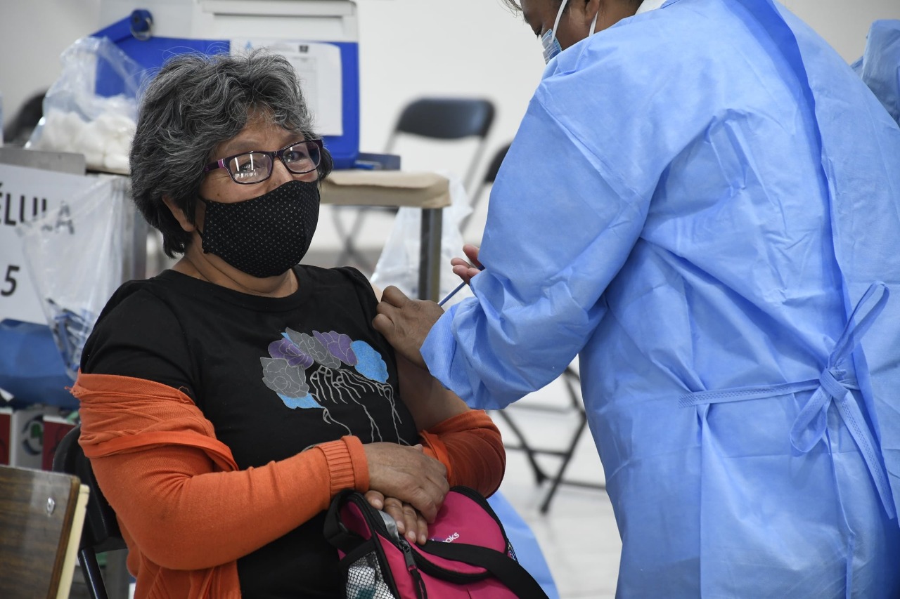 2da dosis a adultos mayores