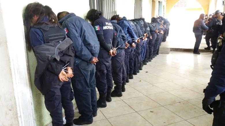 PGJEH detiene a 7 policías de Progreso por muerte de doctora; municipio  cede mando a Guardia Nacional - Aires de Hidalgo