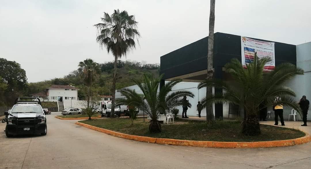 Denuncian falta de personal e insumos en hospitales de la Huasteca