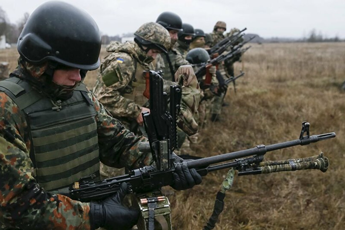 ucrania-nft-colecciones-armamento-dinero-rusia