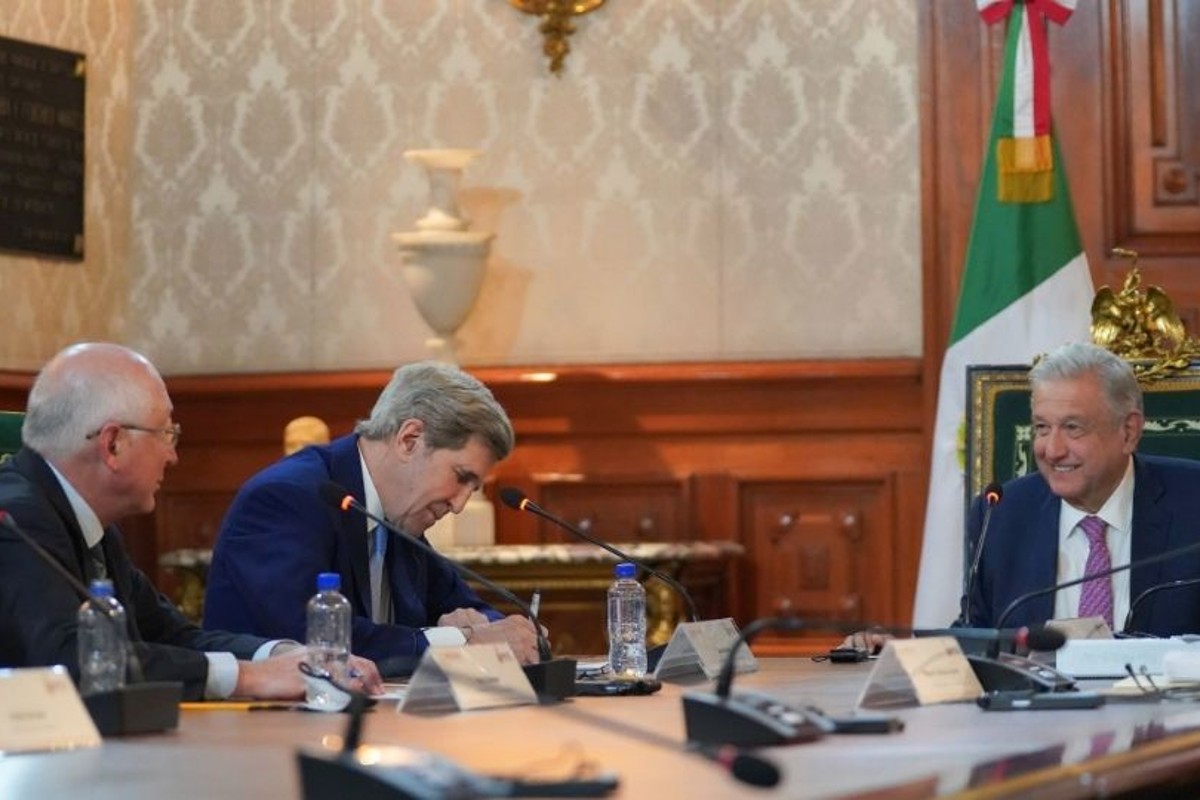 ken-salazar-amlo-palacio-nacional 1