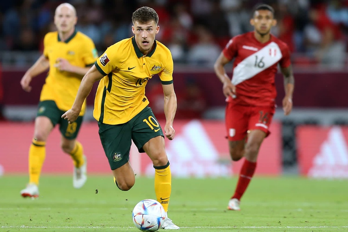 australia-peru-qatar-2022