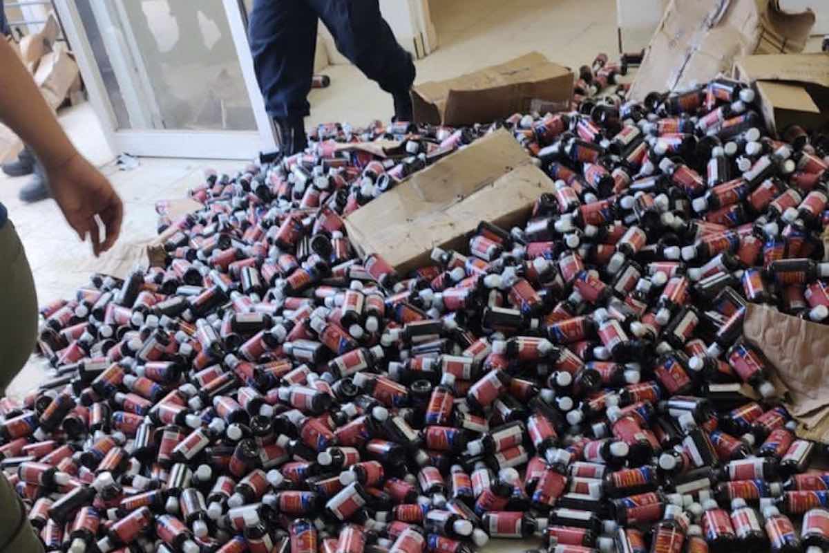 cajas-jarabe-caducado-para-tos-fueron-abandonadas