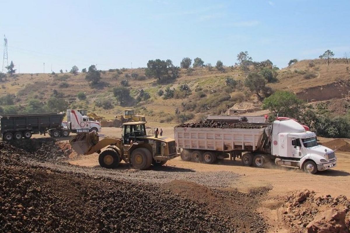 amlo-minas-clausura-morena-profepa