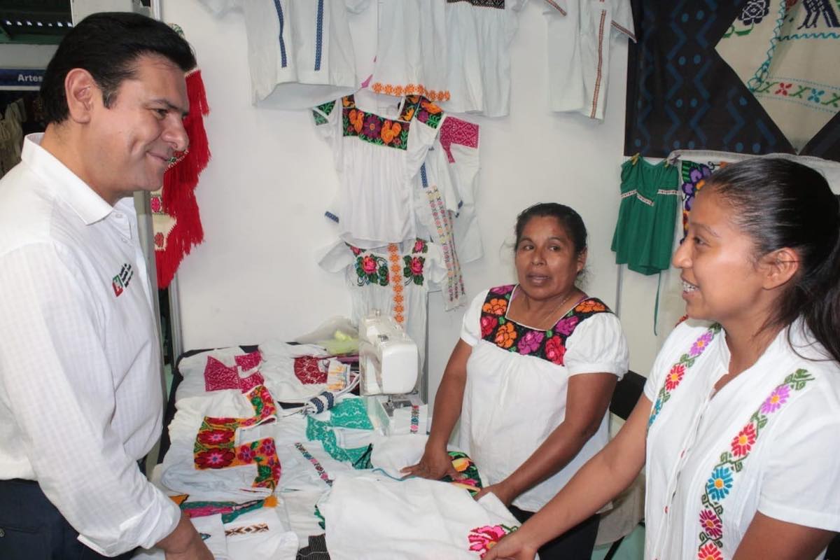 artesanos-pabellon-feria-san-francisco-pachuca-hidalgo