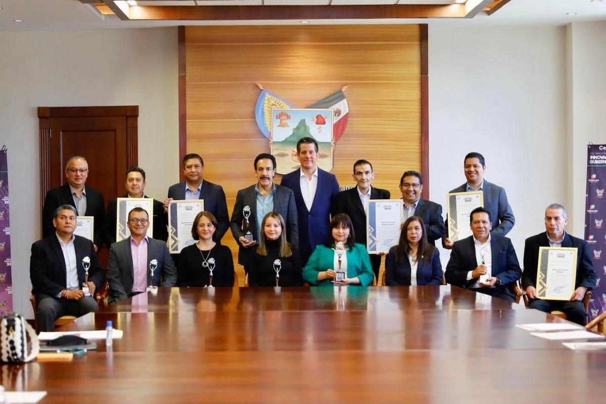 entregan-reconocimientos-innovacion-gubernamental-rig-2022