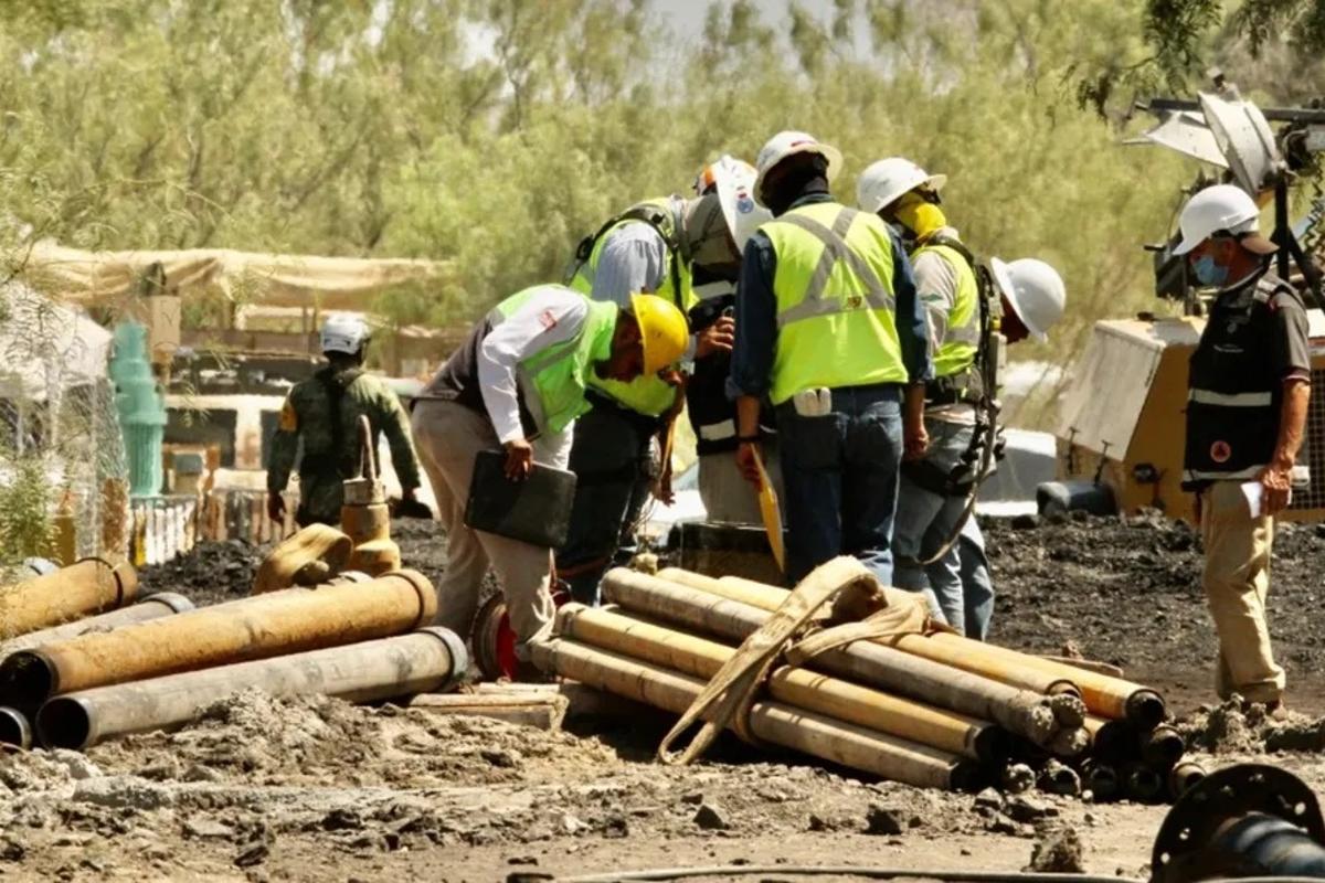 mexico-mineros-atrapados-empresas-rescate-extranjeras