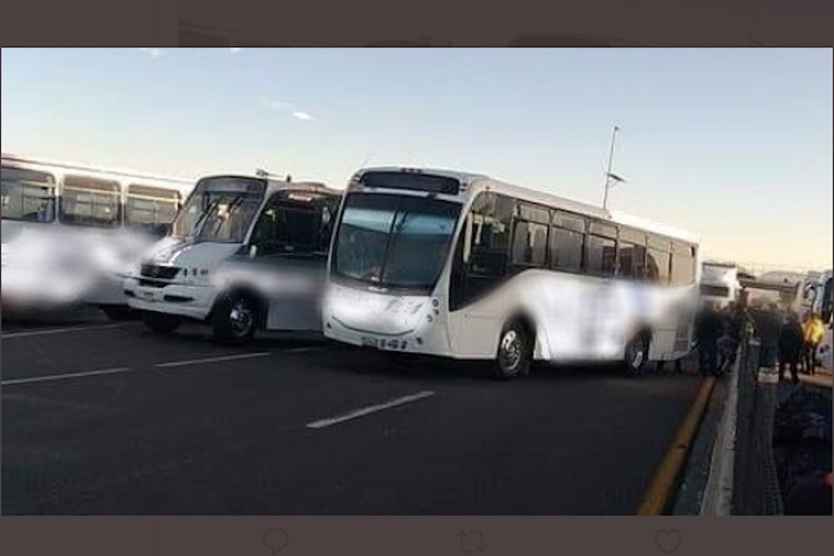 transportistas-cierran-mexico-pachuca-asesinato-chofer