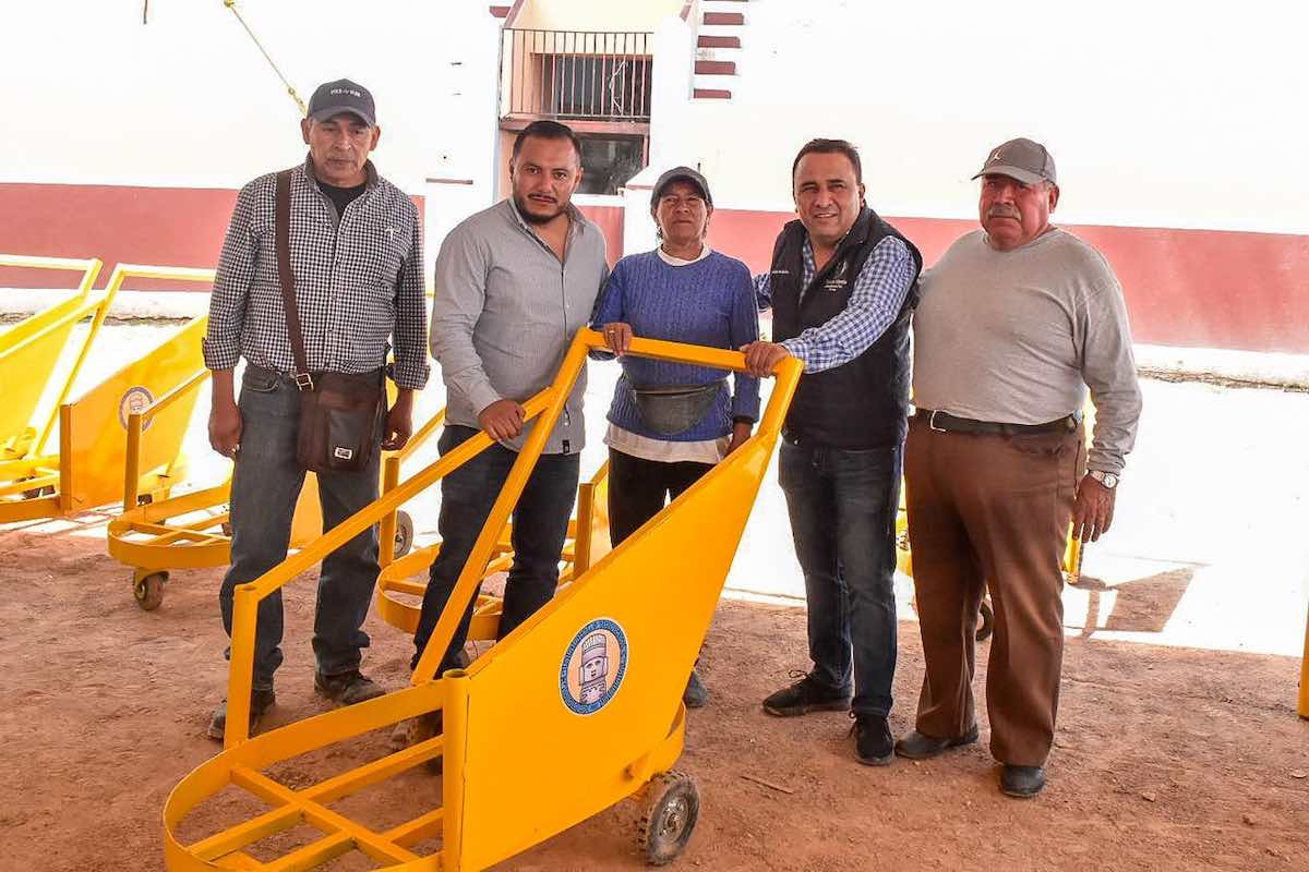 tula-festeja-dia-del-barrendero-agosto