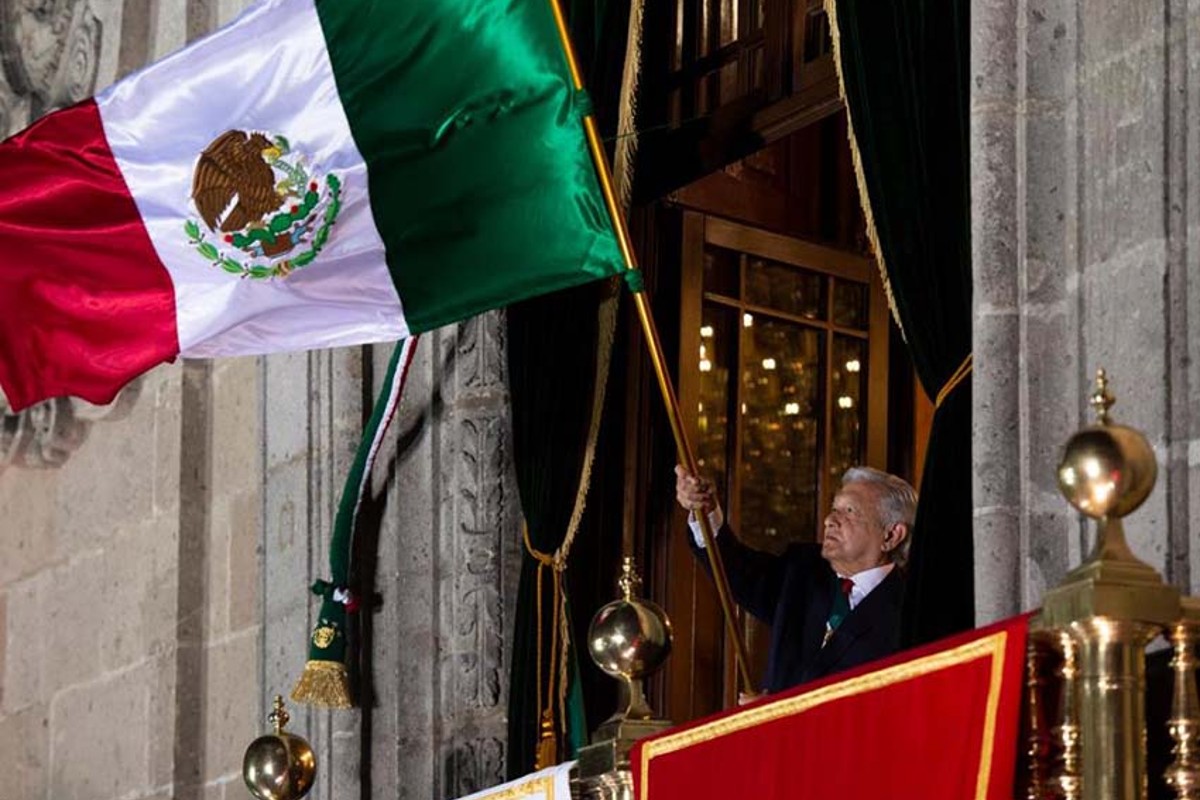 amlo-tigres-norte-dia-independencia-concierto