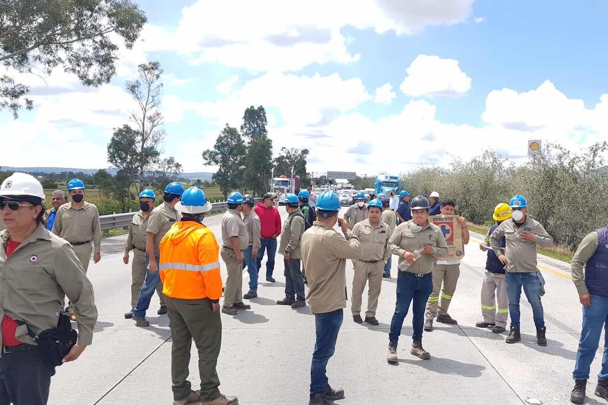 cooperativistas-tomaron-carreteras-exigen-cfe-energia