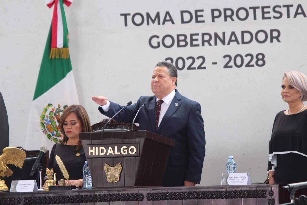 rinde-protesta-julio-menchaca-nuevo-gobernador-hidalgo