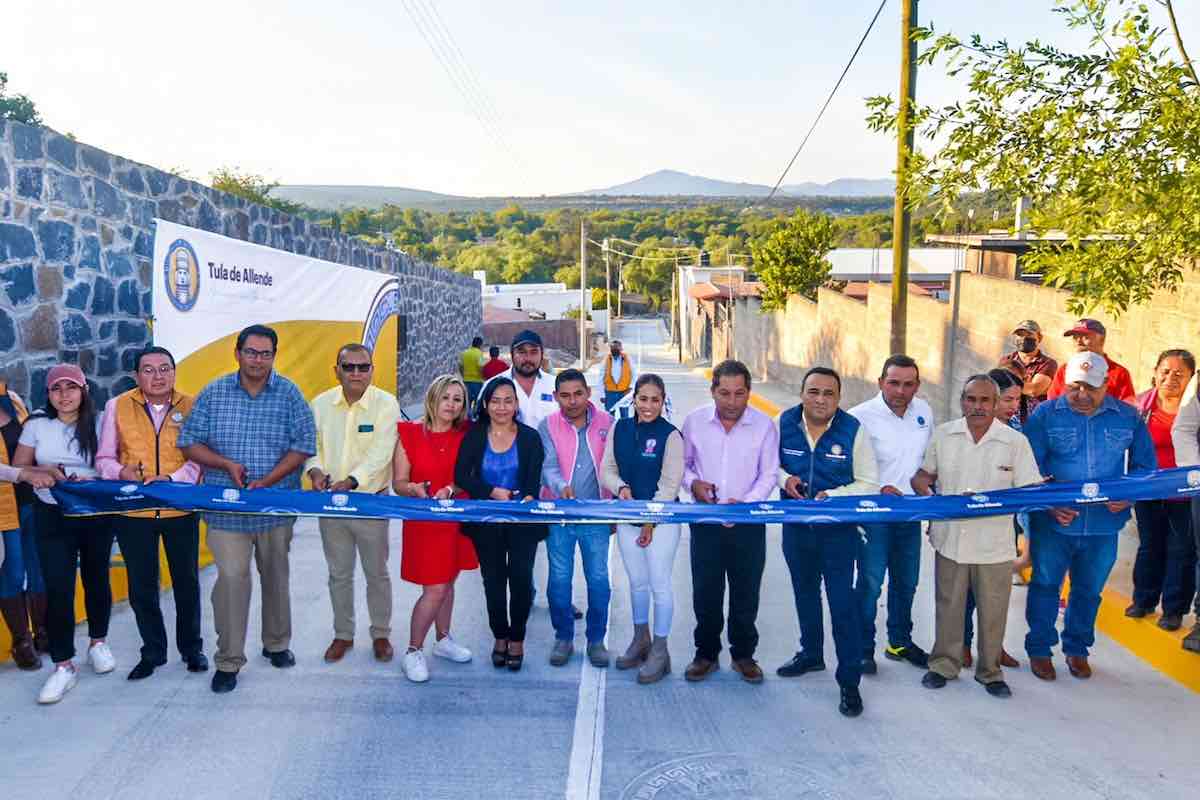 colonia-alvarado-beneficiada-pavimentacion-hidraulica