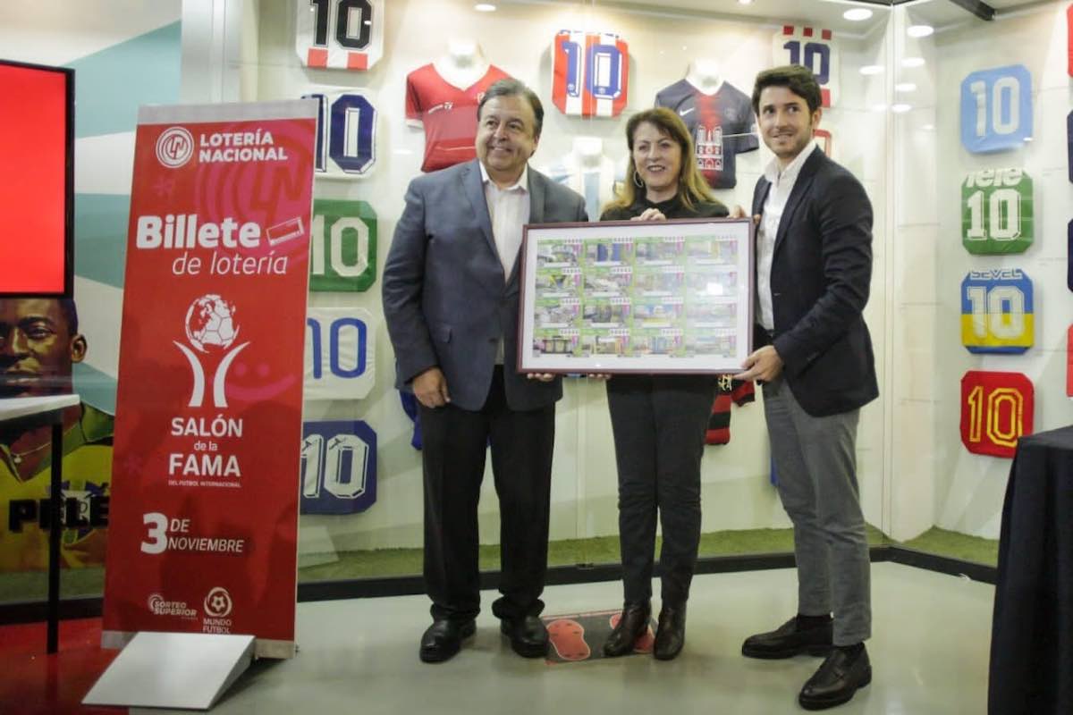 develan-billete-conmemorativo-salon-fama-futbol-internacional