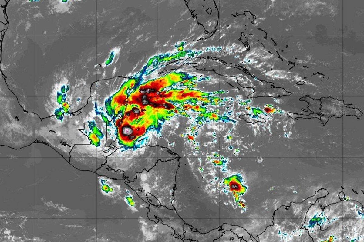 lisa-huracan-mexico-categoria-1 1