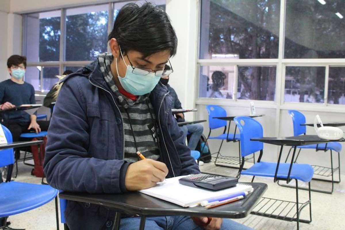 uaeh-emite-convocatoria-semestre-enero-junio-2023