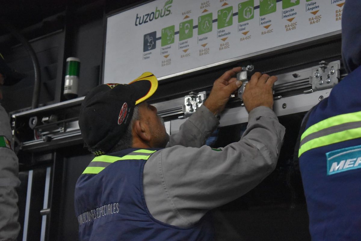 mantenimiento-tuzobus-continua