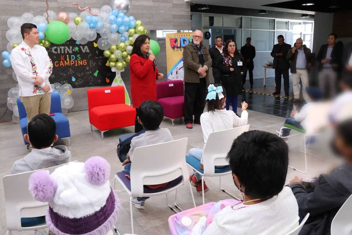 niñas-niños-realizan-recorrido-jardin-ciencias-hortus