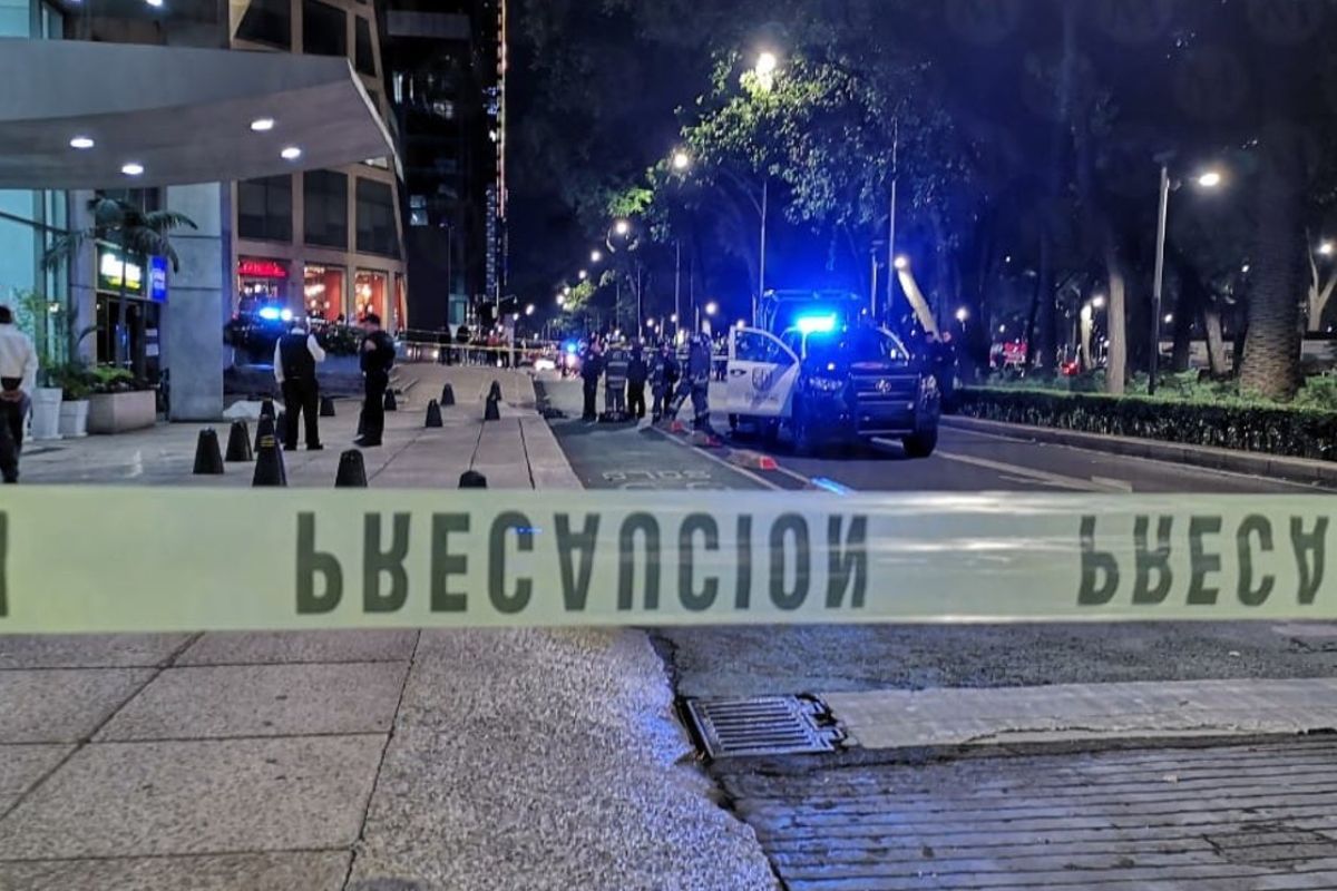 mujer-holiday-inn-suicidio-reforma-paseo